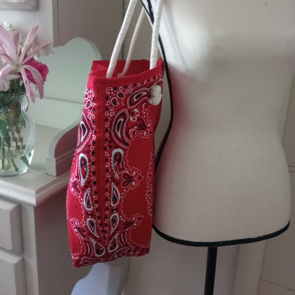 Red Paisley Tote Bag